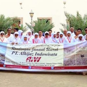 alhijaz-umroh-jamaah-slider-400x400-1.jpg
