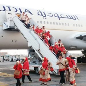 travel-haji-dan-umroh-2017-400x400-1.jpg
