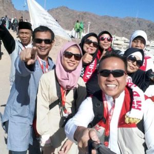 travel-umroh-2017-alhijaz-4-400x400-1.jpg